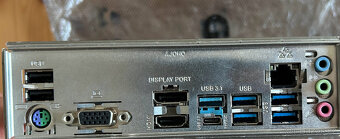 ASROCK B450 gaming K4 - 2