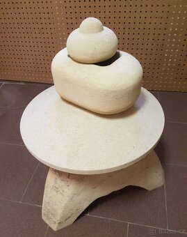 Kamenná zahradní lucerna, Japonská pagoda - 2