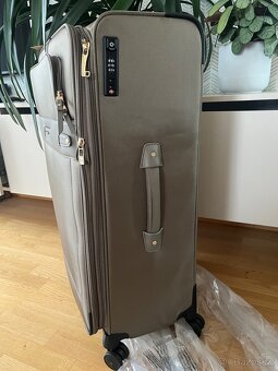 Velký nový kufr Samsonite - 2