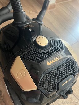 Vysavač ETA - 2
