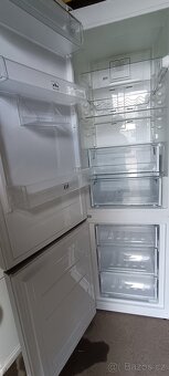 Whirlpool lednička 2 m - 2