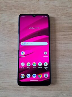 Mobilní telefon T Phone (2023) 5G - 2
