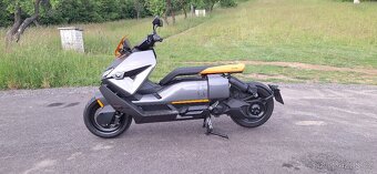 BMW CE04 - 2