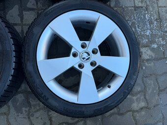 ORIGINÁL Alu Škoda DENOM R17, 5x112 - vč. pneu - 2