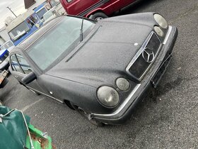 Mercedes Benz W210 - 2