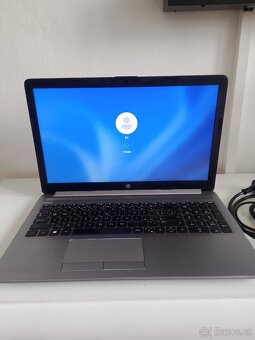 Intel® i5 8265U 8GB RAM - 2