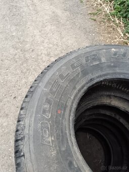 Bridgestone Dualer H/T 265/70 R15 - 2