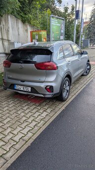 Prodám Kia Niro 1.6 GDi HYBRID, 104 kW, r.v. 2021 - 2