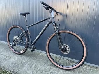 FOCUS - WHISTLER 3.9 29 Diamond Black 42 M - 2