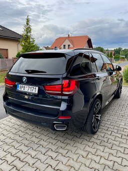 BMW X5 xDrive 30d-190kw,M-Paket, 3/2018.Plná výbava. - 2
