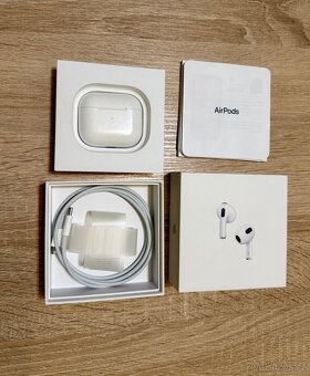 AirPods 3 - 2