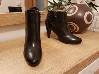Gerry Weber dámské kotníčkové boty vel. 38 kožené nové - 2