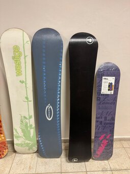 Snowboardová prkna - 2