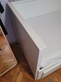 Rozkládací postel HEMNES s matrací AKREHAMN zn. IKEA - 2