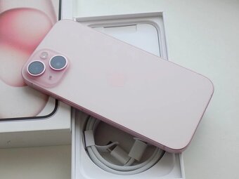 Apple iPhone 15 512GB Pink, ZARUKA, Baterie 100% - 2