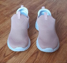 Nové tenisky Vty v.34 - 2