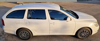 ŠKODA OCTAVIA COMBI - 2