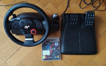 Volant Logitech driving Force GT + Gran Turismo 5 - 2