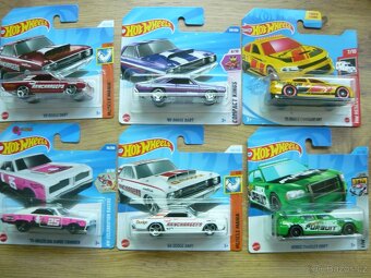 AUTÍČKA HOT WHEELS - 2