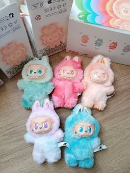 Originál Labubu POP MART - 2
