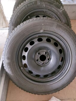 Zimní pneu Hankook 195/60/16/6Jx16H2 ET35 - 2