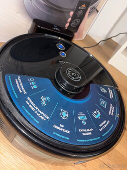 Robotický vysavač Eta - 2