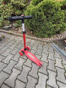 Koloběžka ferrari - 2