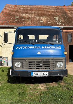 Avia A31T třístranný sklápěč - 2