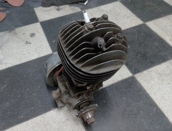 Jawa Speciál 250 speciál - 2