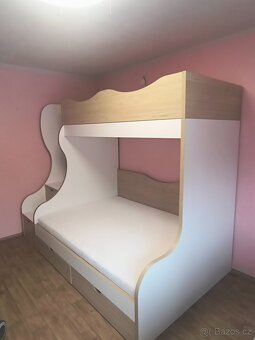 Patrová postel a stůl - 2