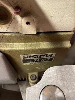 Overlock siruba - 2