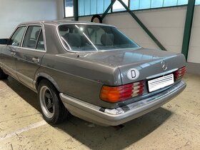 Mercedes-Benz S-Klasse SE 260 W126 - 2