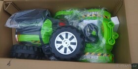 Nový elektrický traktor - velká kola - 2