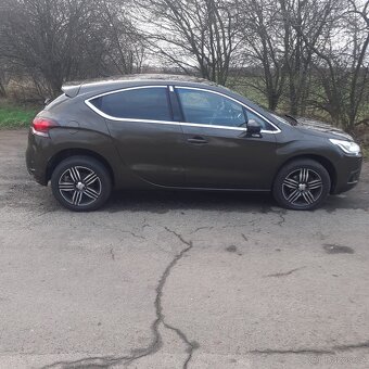 DS 4, 1,6 Blue HDi, 120 MAN6, SO CHIC, FAP, NAVI, EURO 6 - 2
