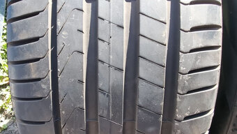 Letní pneu 255/40/18 Pirelli - 2