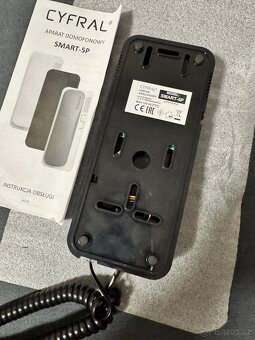 Domovní telefon UNIFON ČERNÝ PRO ANALOGOVÝ INTERKOM - 2