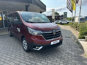 8 mistný Renault Trafic 2025, 8 mist pronájem pujceni - 2
