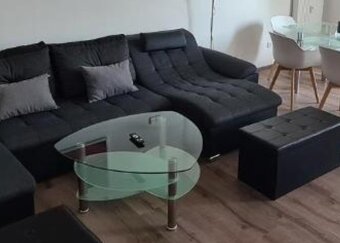 Skleněný masivní stůl a konferenční stolek - 2