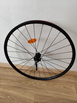 Přední kolo 29" Bontrager kovee TLR - 2
