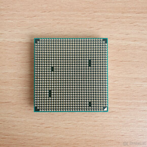 AMD Athlon II X2 250 3 GHz (socket AM3) - 2