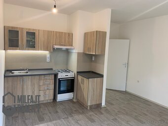 Pronájem, Byty 2+kk, 43 m2 - Jablonec nad Nisou, ev.č. 06690 - 2
