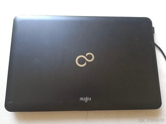 Fujitsu 8gb RAM/120gb SSD - 2