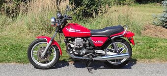 Moto Guzzi V65 SP - 2