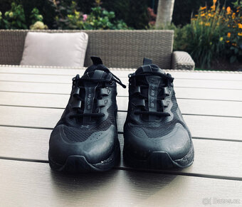 Boty Under Armour - levně - 2
