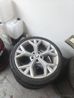 ALU kola 19" s novými zimními pneu 225/40 R19 - 2