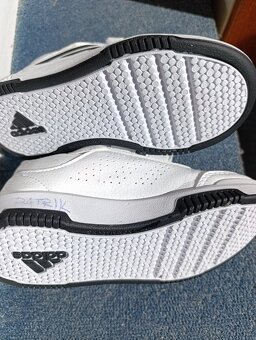 Dětské tenisky Adidas velikost 29 - 2