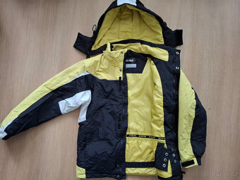 zimní bunda vel. 146 - 2