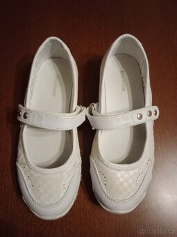 Dívčí střevíčky v.32 - 2