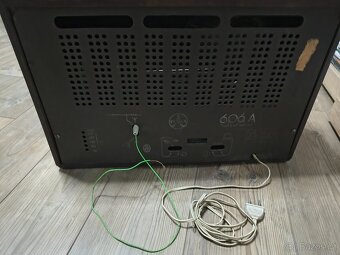 Staré radio Tesla - 2