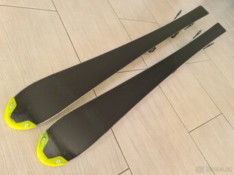 Lyže Fischer dětské 140cm - 2